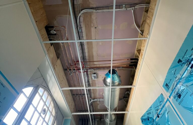 b777ca97-307b-4be7-b75d-cacc3e6bcc06